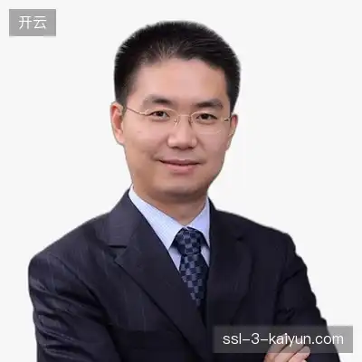 梁泽